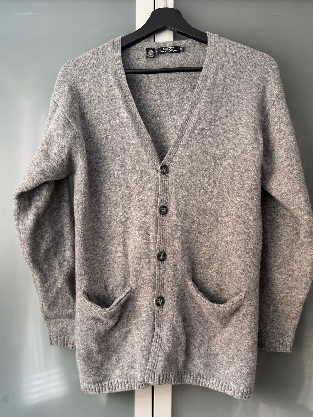 Light Gray V-Neck Lambswool Cardigan